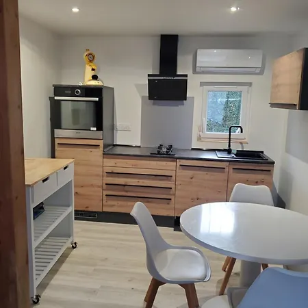 Au Calme Daire Horgues